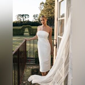 PETAL & PUP AVAH STRAPLESS MIDI DRESS    NWT